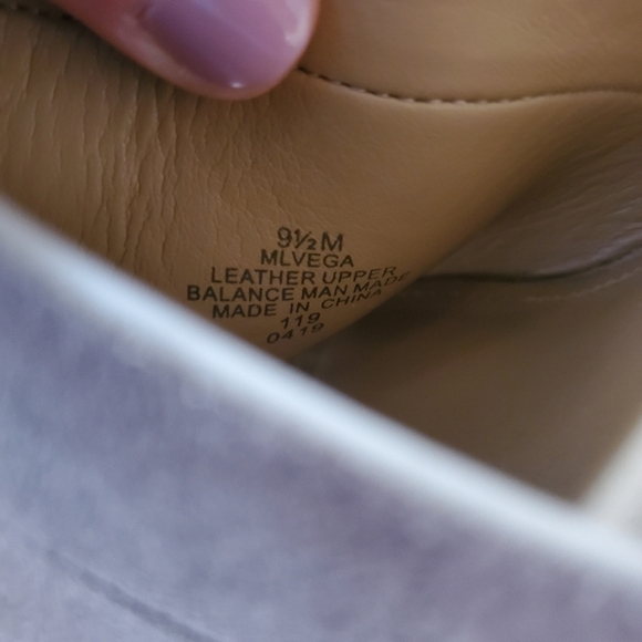 NEW MARC FISHER LTD Vega  Block Heel TaupeSandals - Picture 11 of 12